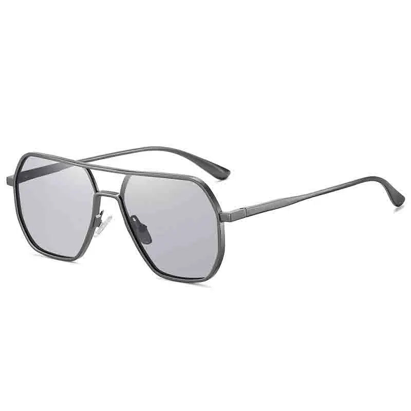 KLASSNUM Men Photochromic Sunglasses Polarized Cycling Driving Climbing Outdoor Sun Glasses Chameleon Anti-glare Eyepiece 2025