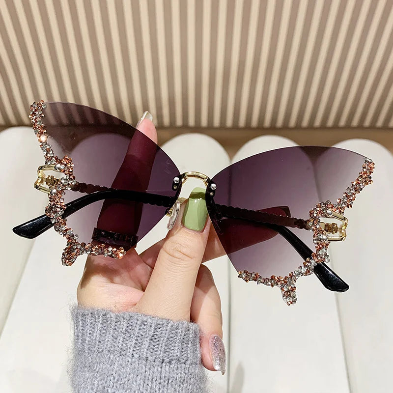 New Y2K Style Women Fashion Sunglasses Oversize Butterfly Shape Diamond Edge Design Sun Glasses Street Shooting Party Glasses